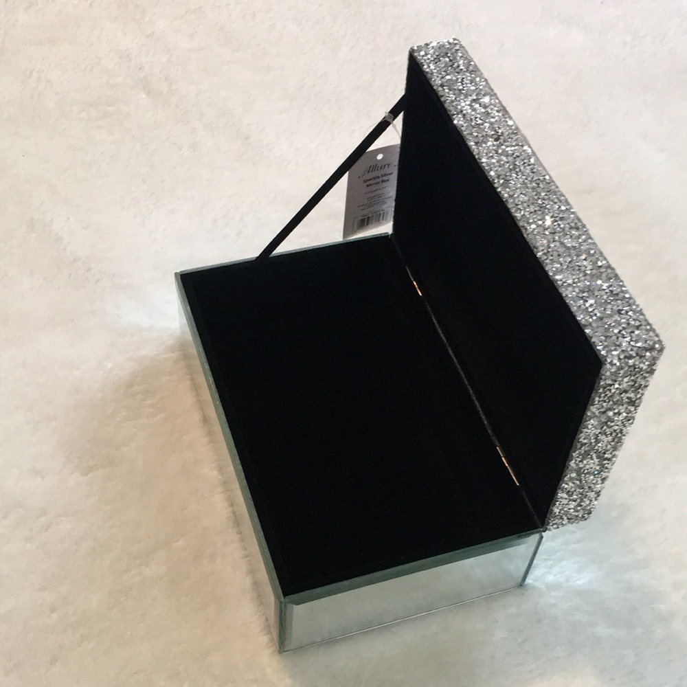 Allure by Jay Silver Sparkle Mirror Jewelry / Makeup / Storage Box - Picture 9 of 17